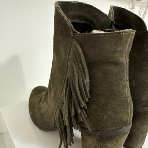New Bueno Sage Green Booties - Women size US6.5 - Picture 4 of 6